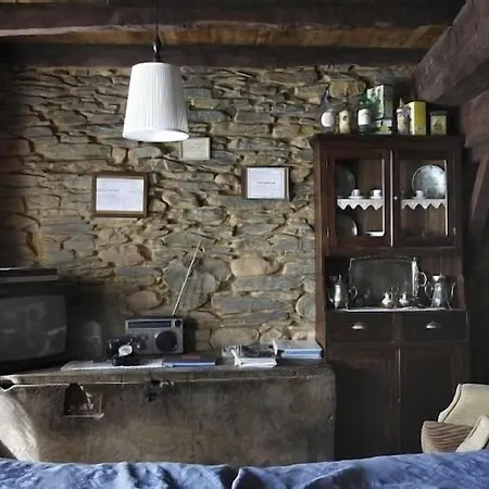 **** El Barreiro. Ideal Familias. Σπίτι διακοπών Sorbeda del Sil