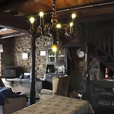 **** El Barreiro. Ideal Familias.