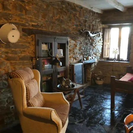 **** El Barreiro. Ideal Familias. *