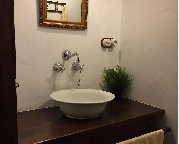 **** El Barreiro. Ideal Familias. 別荘 Sorbeda del Sil