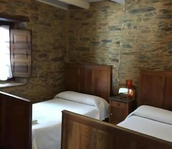 **** El Barreiro. Ideal Familias.