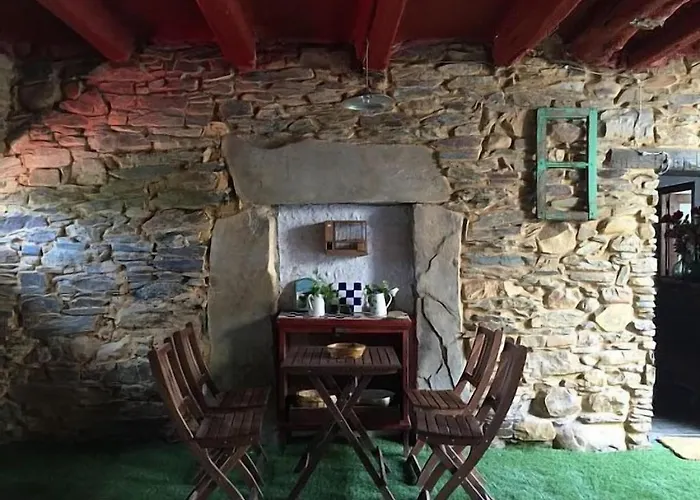 **** El Barreiro. Ideal Familias.