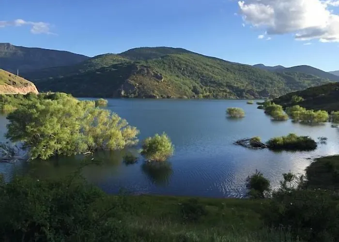 **** El Barreiro. Ideal Familias.