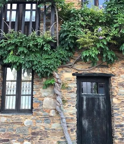 **** El Barreiro. Ideal Familias. 別荘