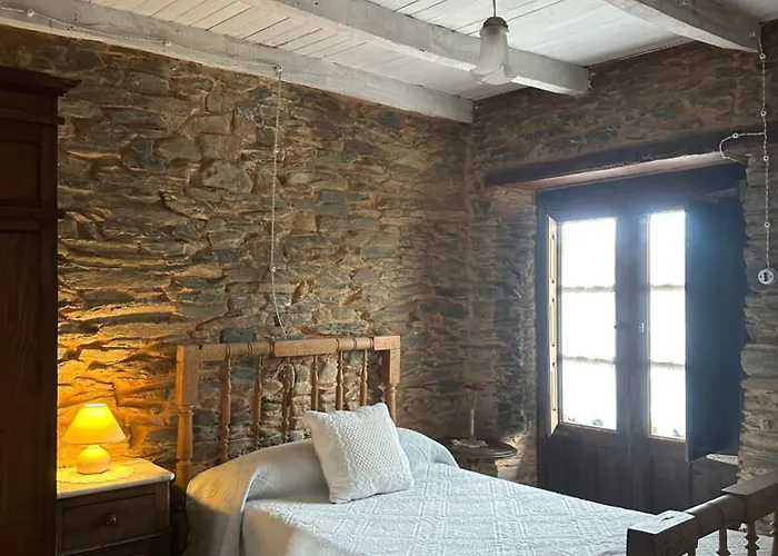 **** El Barreiro. Ideal Familias. * Sorbeda del Sil